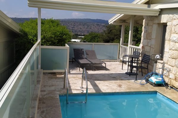 סוויטות חוויה בגורן בריכת שחייה פרטית